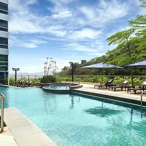 https://le-meridien-hong-kong-cyberport.getmacauhotels.com